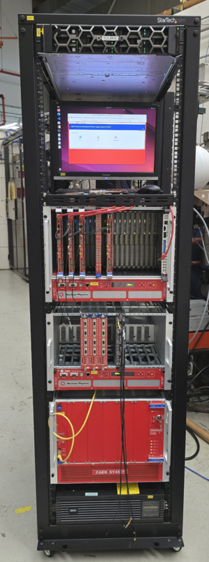 Front view of SOLARIS DAQ.png