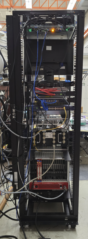 Back view of SOLARIS DAQ.png